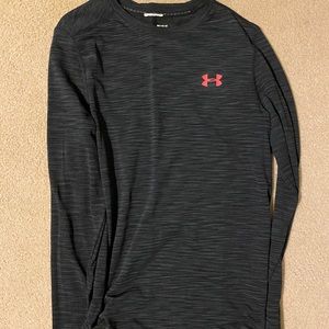 Dry fit long sleeve UA shirt